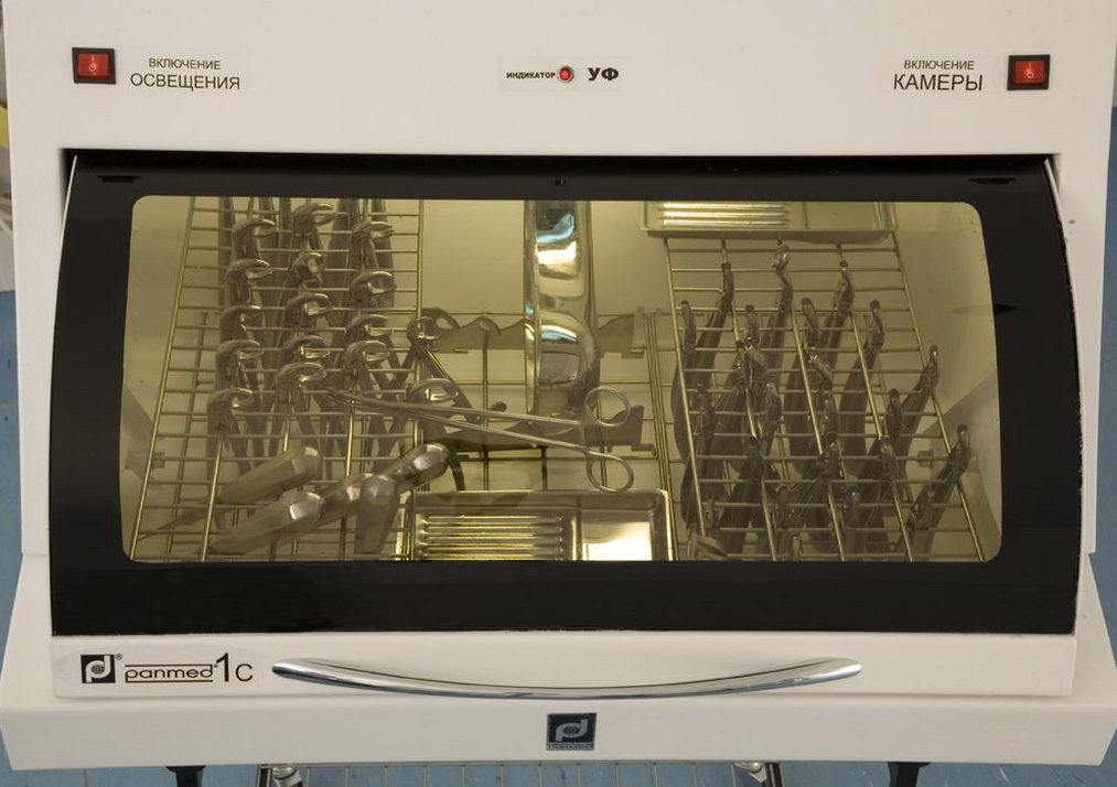 PANMED-1S UV chamber for sterile instruments storage (670 mm), PANMED-1S with sliding glass door panel