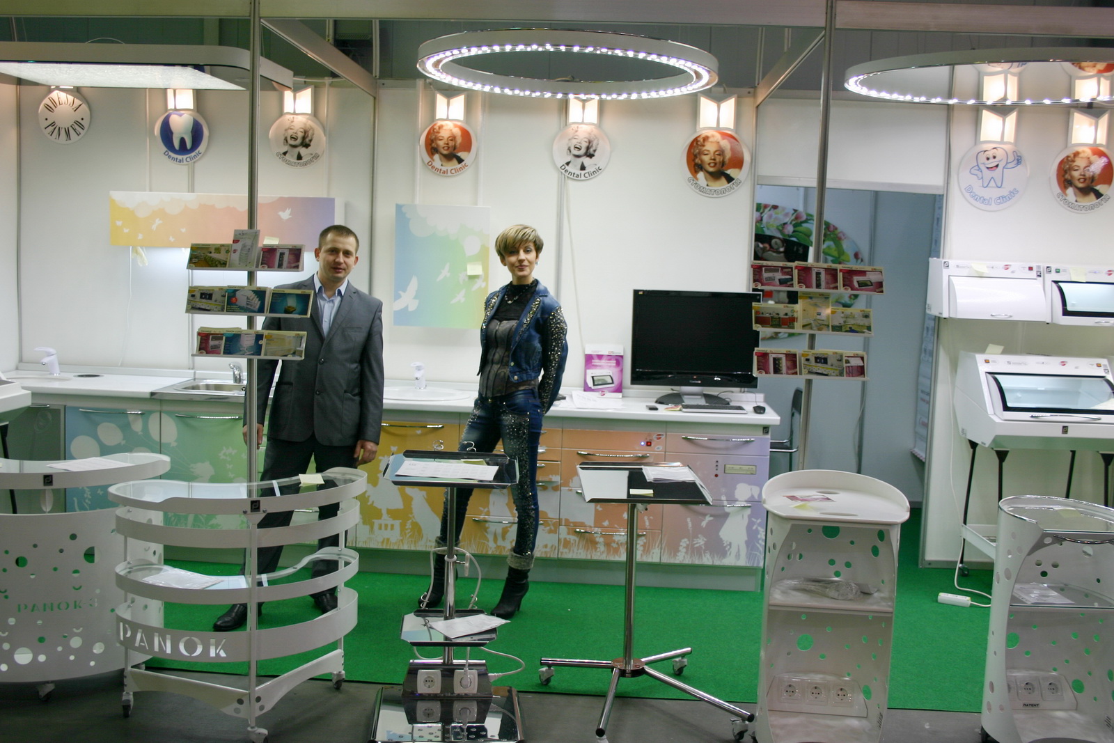 Фотоотчет с выставки «Медвин: ЭкспоДентал — 2013», г. Киев