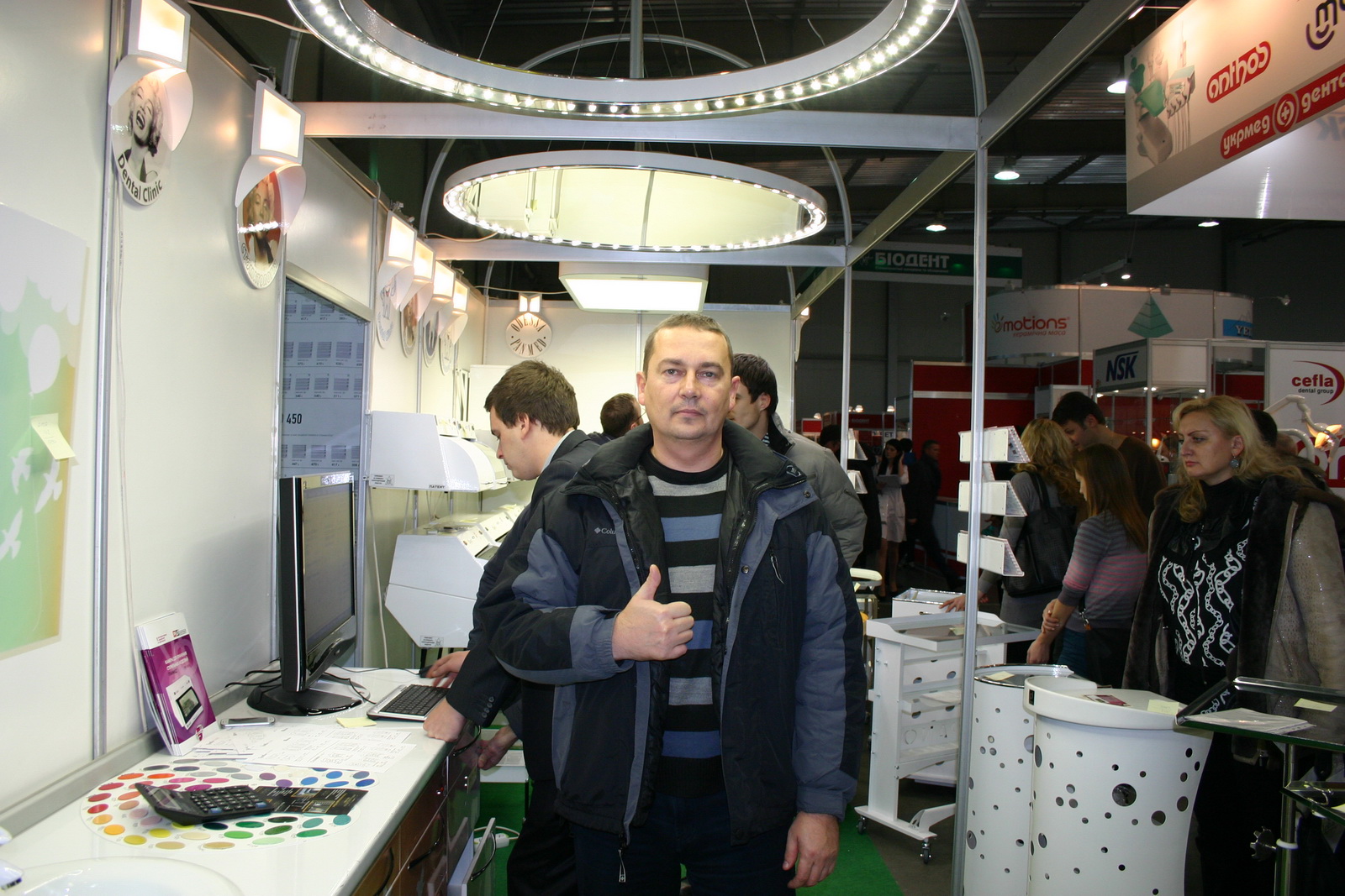 Фотоотчет с выставки «Медвин: ЭкспоДентал — 2013», г. Киев