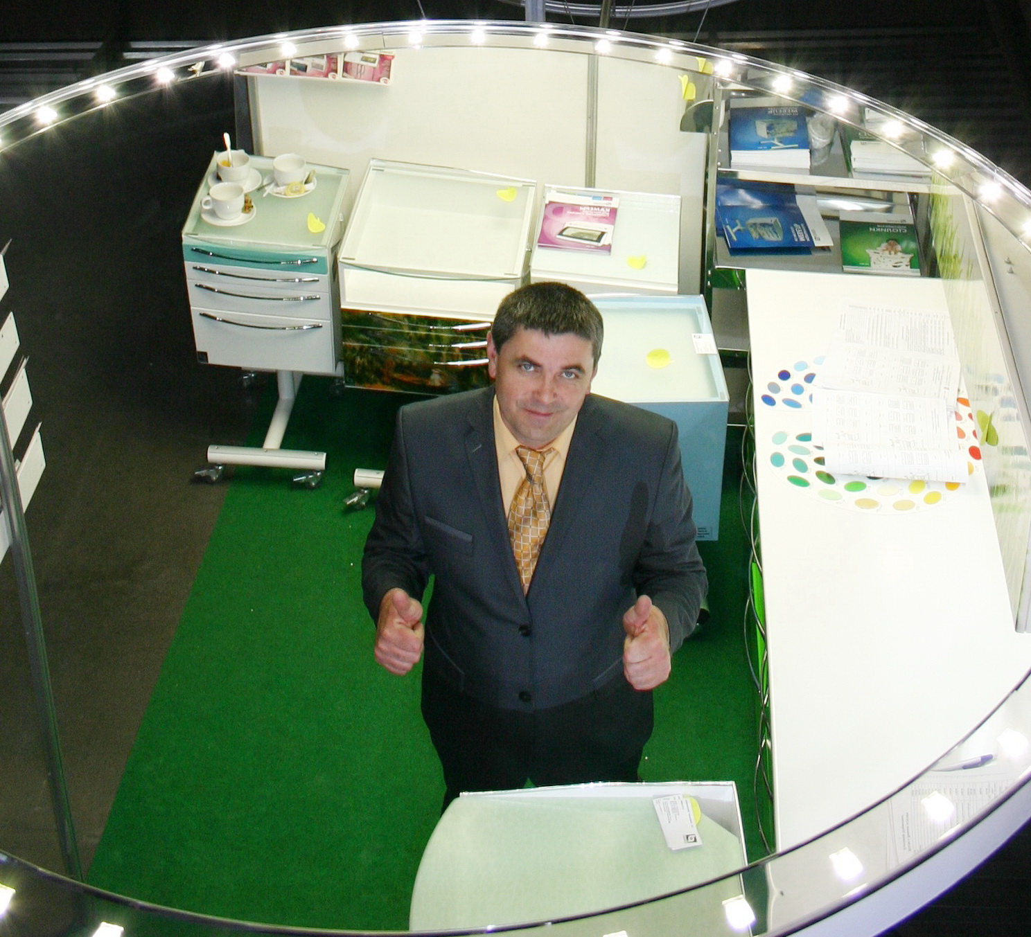 MEDVIN: StomatSalon, 2013