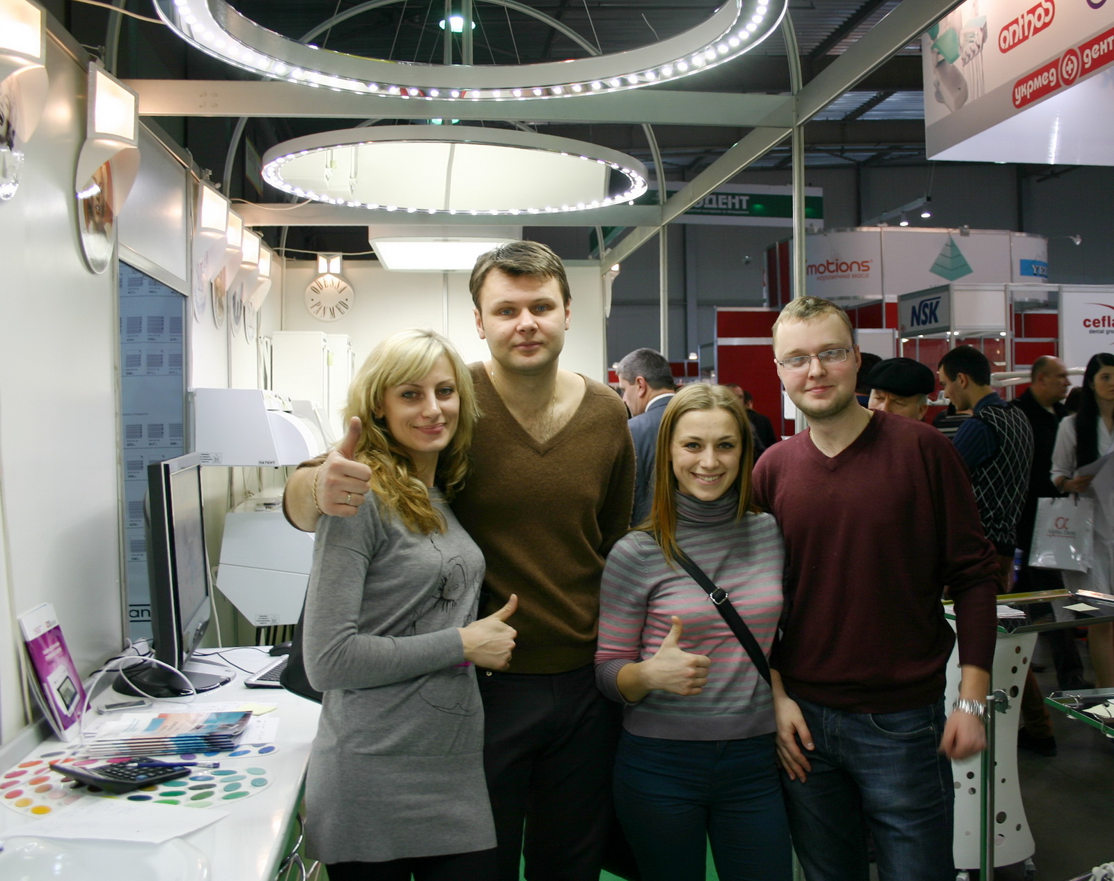 Фотоотчет с выставки «Медвин: ЭкспоДентал — 2013», г. Киев