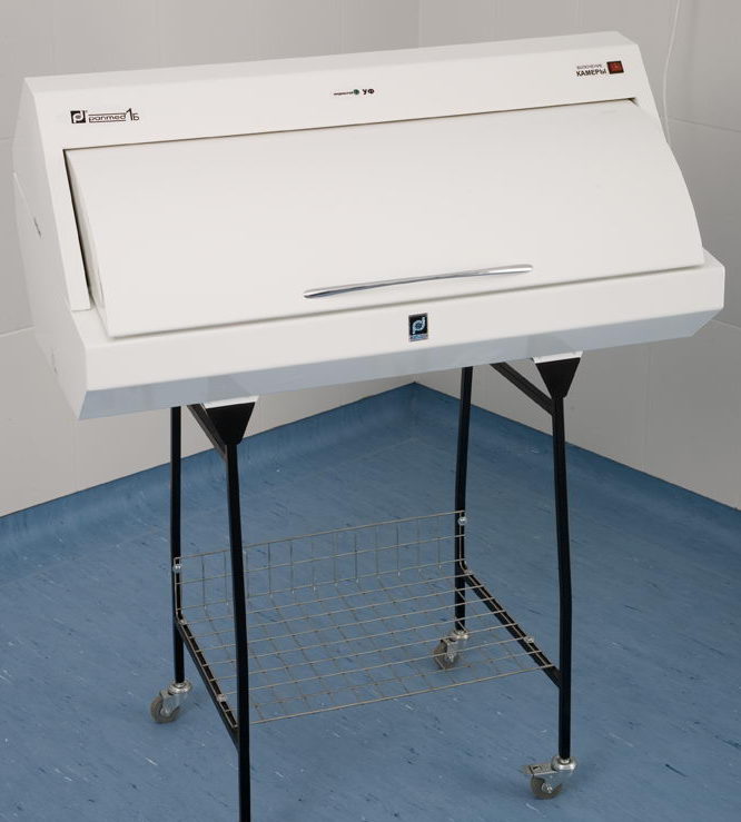 PANMED-1B UV chamber for sterile instruments storage (970mm), PANMED-1B large with metal sliding door panel