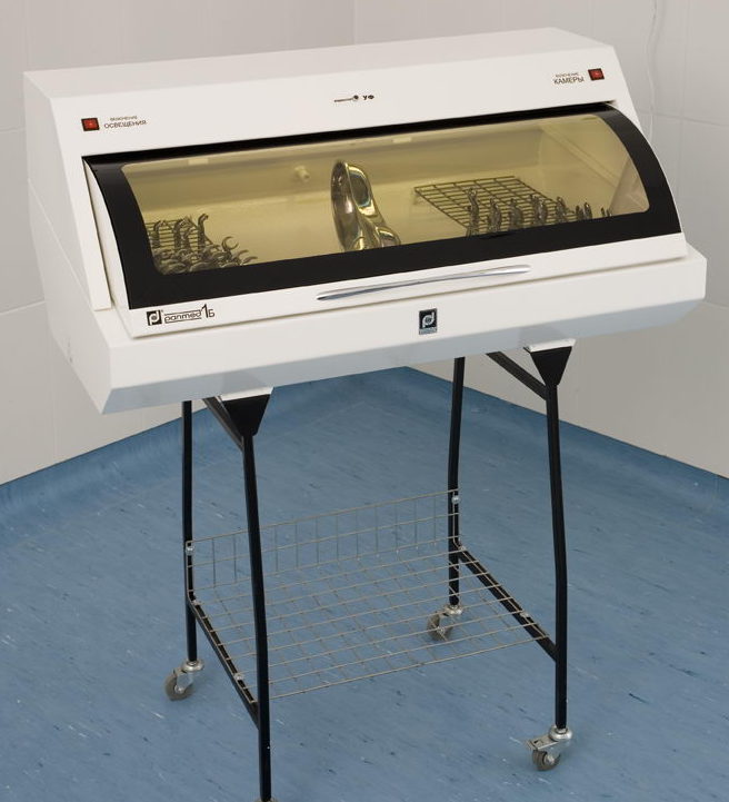 PANMED-1B UV chamber for sterile instruments storage (970mm), PANMED-1B large with glass sliding door panel
