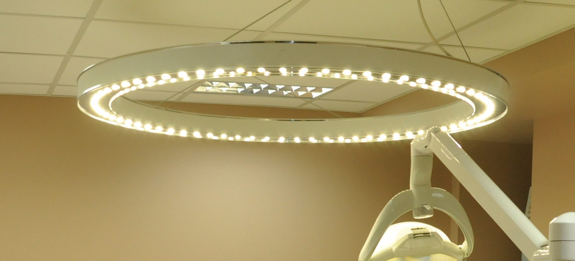 Dental surgical light UFO, Dental surgical lamp ELLISPE UFO-1600 (without mirror)